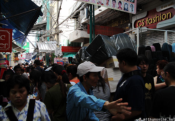 Sampeng market crowds traders Bangkok Thailand