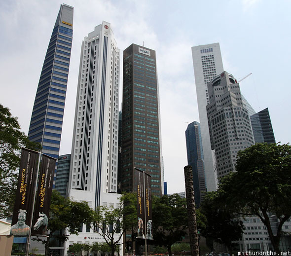 singapore-skyscrapers-marina-bay-headquarters.jpg
