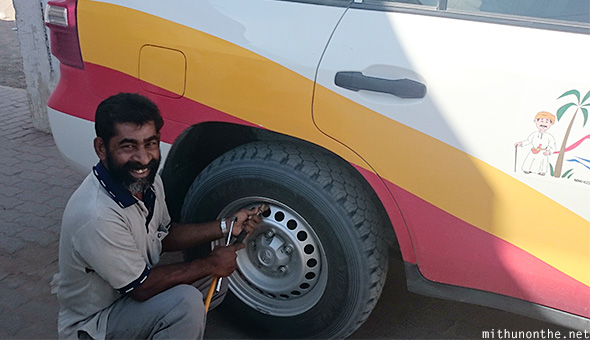Garage mechanic Oman