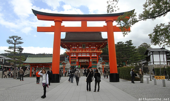 Fushimi Inari-taisha entrance