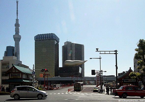 Asahi beer building skytree Asakusa Tokyo