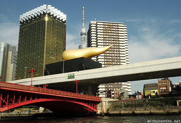 Asahi building Sumida river Tokyo