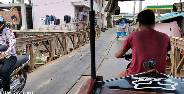 Phnom Penh trike bridge
