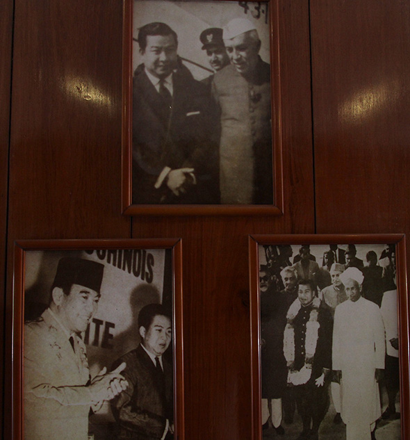 Nehru Cambodia khmer king