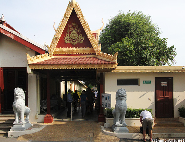 Ticket counter Royal Palace-phnom-penh