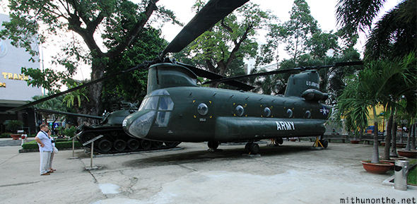 Chinook helicopter Vietnam war Saigon