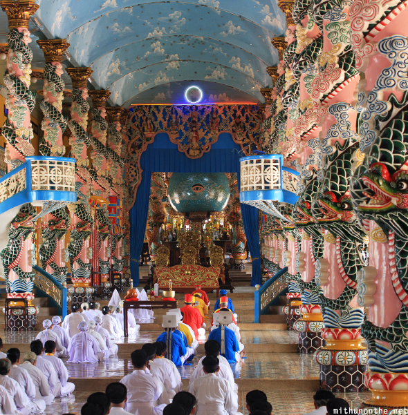 Vietnam cao dai temple prayer session