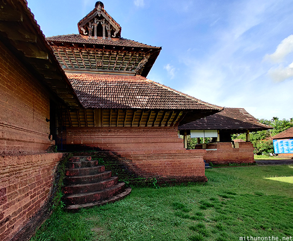 Thrikkaikunnu Mahadev temple design Kannur Kerala