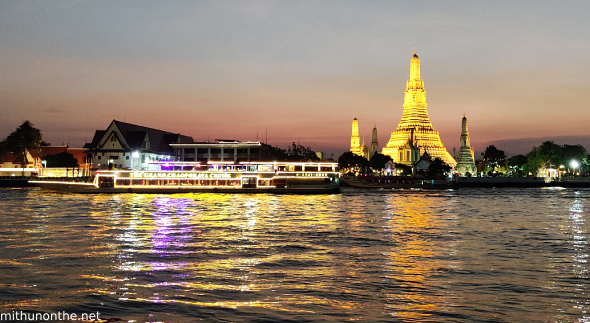 River cruise Wat Arun Bangkok sunset