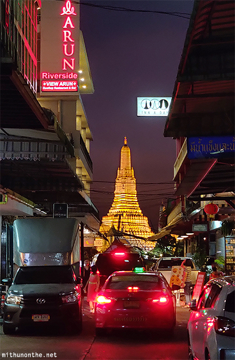 Wat Arun alley Bangkok