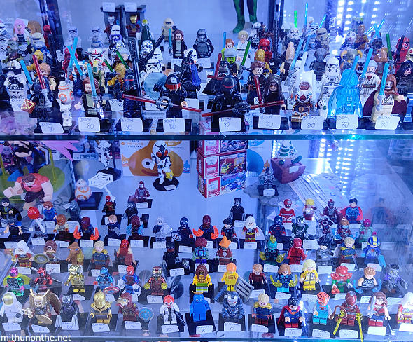 Lego figures Mega Plaza Bangkok