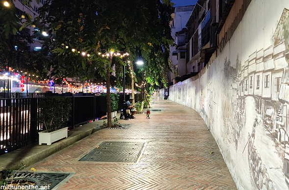 Ong Ang Canal at night Bangkok