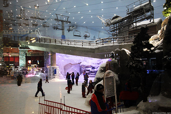 Mall of Emirates Ski Dubai inside