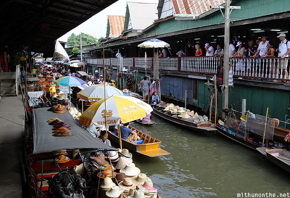 Damnoensaduak floating market tourists Ratchaburi Thailand