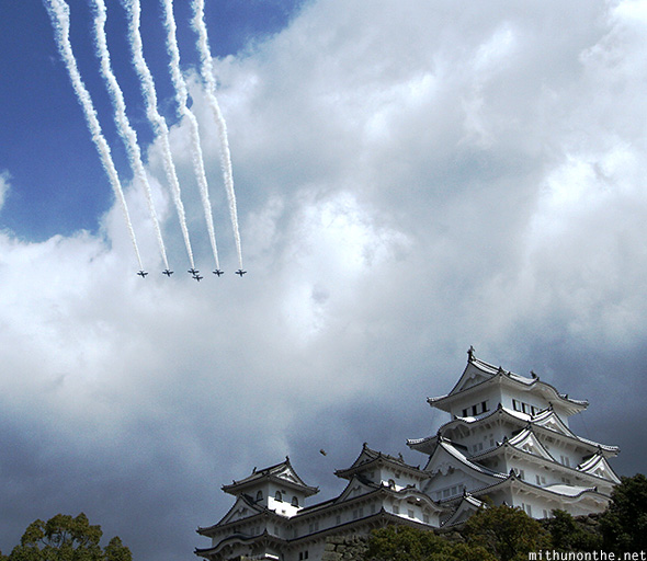 Himeji castle air show jets Japan
